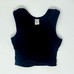 5 DanceWear. Twist crop top.